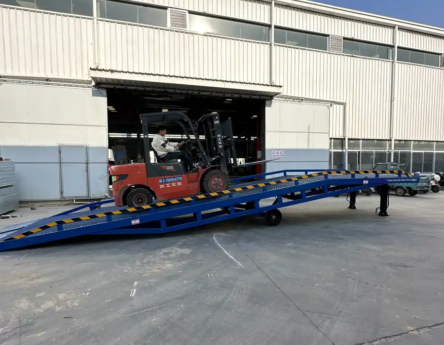 mobile dock ramp